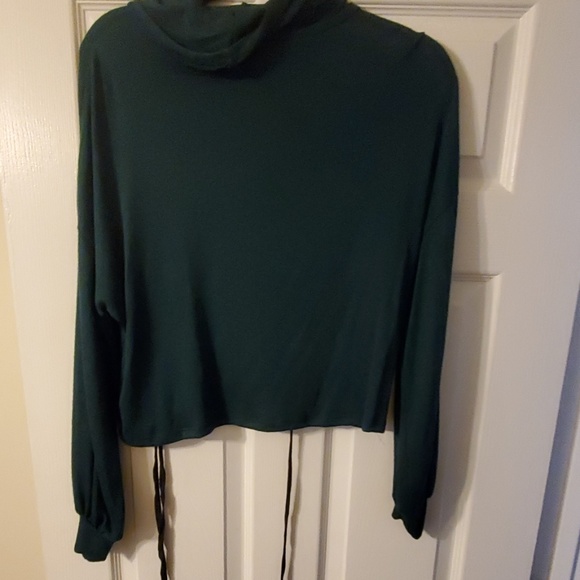 SWEATER PULLOVER TOP - Picture 2 of 6